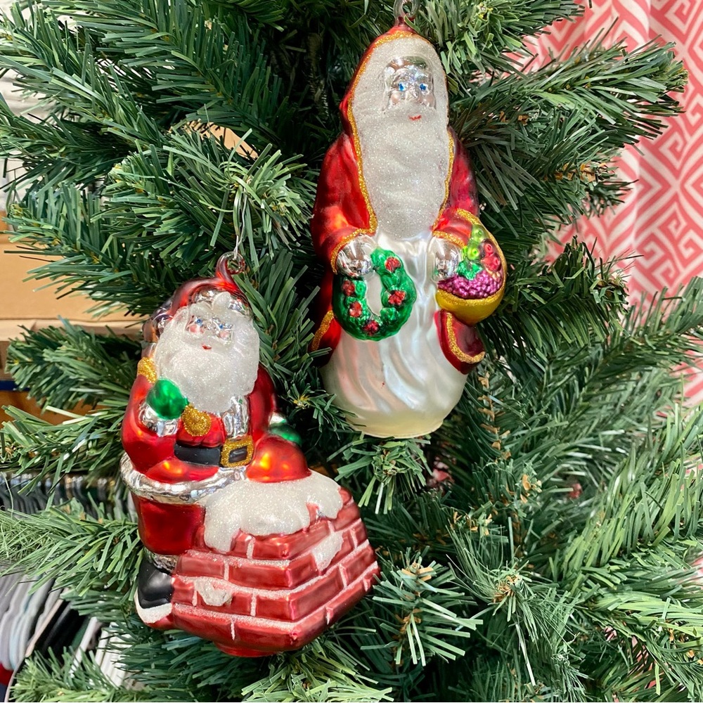 🎅🏼 2 vintage Dept. 56 blown glass Santa ornaments. Mercury Glass.